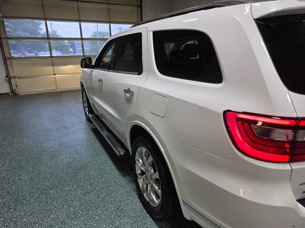 Used 2018 Dodge Durango Citadel w/ Technology Group AWD/4WD image 10