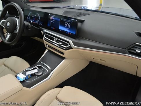 Used 2024 BMW 330i Sedan w/ M Sport Package RWD image 21