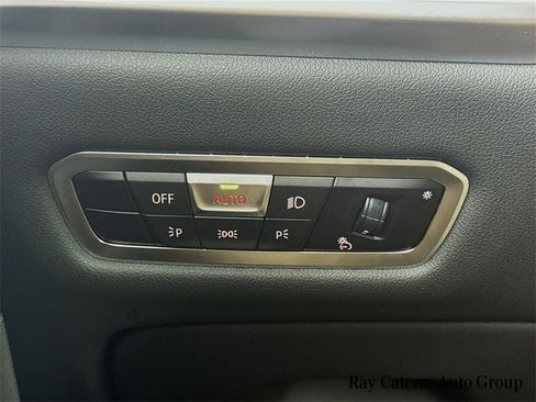 Used 2023 BMW X7 xDrive40i w/ M Sport Package image 10