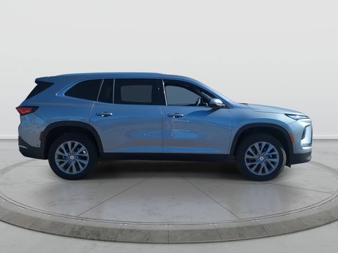 New 2026 Buick Enclave Preferred w/ Super Cruise Package FWD image 9