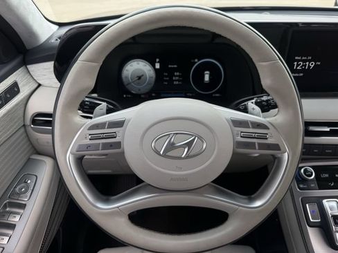 Used 2024 Hyundai Palisade Calligraphy FWD image 11