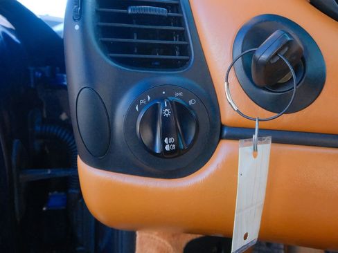 Used 2003 Porsche 911 Carrera 4S image 12