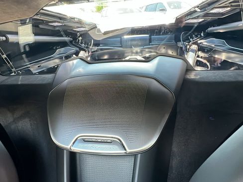 New 2025 Chevrolet Corvette Stingray Premium Cpe w/ Z51 Performance Package image 24