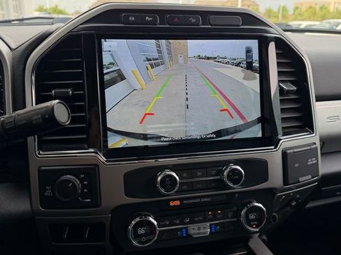 Used 2022 Ford F250 Lariat image 6