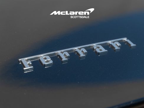 Used 2014 Ferrari California RWD image 31