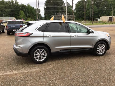 Certified 2024 Ford Edge SEL AWD/4WD image 7