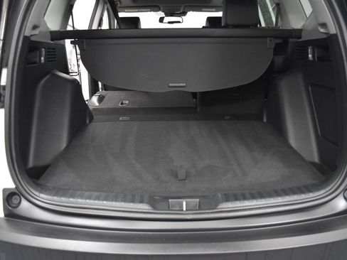 Used 2018 Honda CR-V Touring image 22
