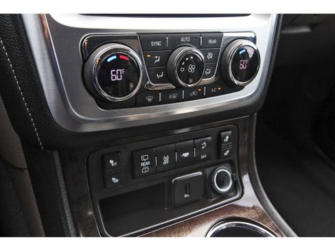 Used 2017 GMC Acadia Limited SLT FWD image 28