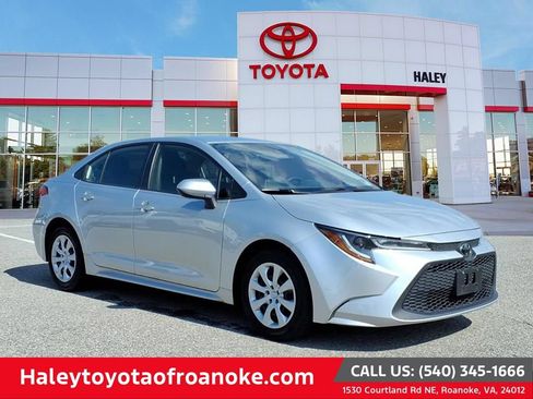 Used 2020 Toyota Corolla LE FWD image 1