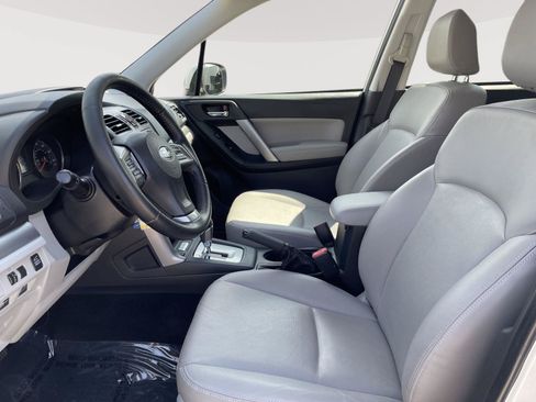 Used 2014 Subaru Forester 2.5i Limited w/ Popular Package #2 AWD/4WD image 22