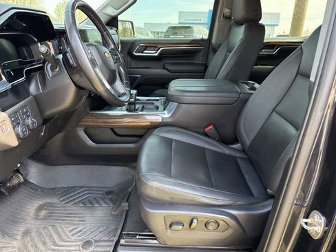 Used 2023 Chevrolet Silverado 1500 LT w/ Z71 Off-Road Package image 12