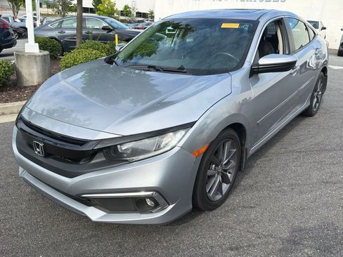 Used 2019 Honda Civic EX-L image 3