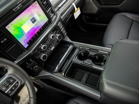 Used 2026 Ford F450 Lariat image 29