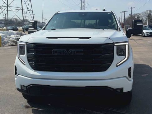Used 2024 GMC Sierra 1500 Elevation w/ Preferred Package image 7