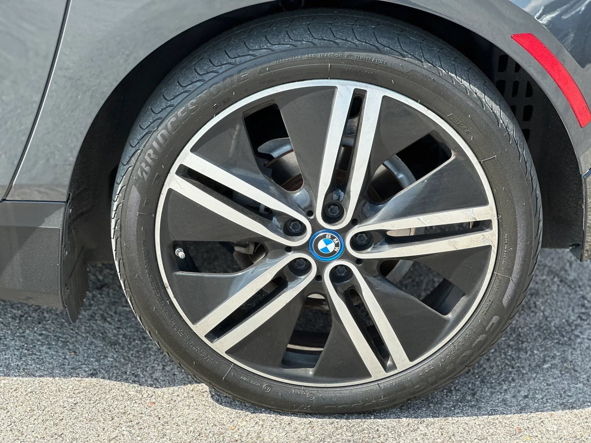 Used 2015 BMW i3 w/ Range Extender RWD image 21