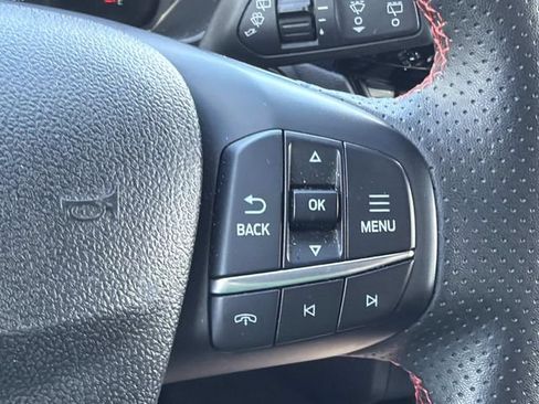 Used 2025 Ford Escape ST-Line Select AWD/4WD image 28