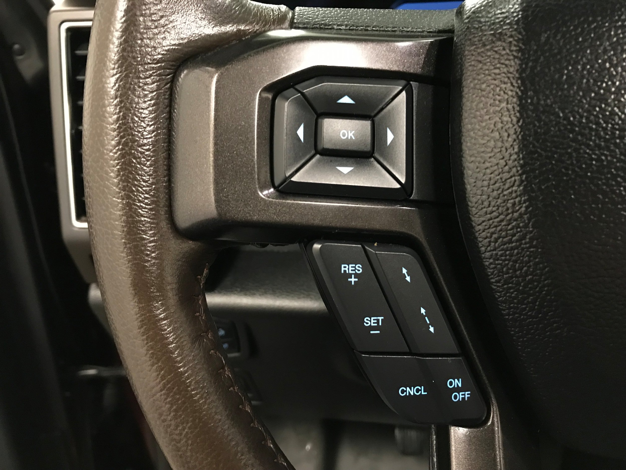 Used 2021 Ford Expedition King Ranch AWD/4WD image 21