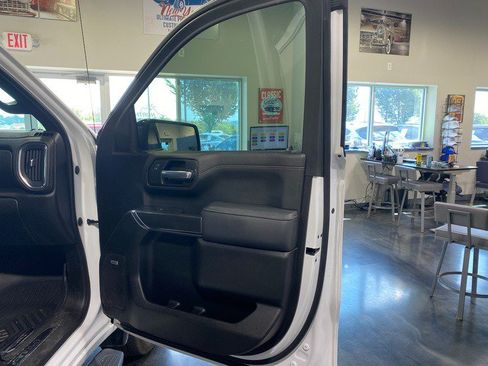 Used 2021 GMC Sierra 1500 AT4 w/ AT4 Value Package AWD/4WD image 21