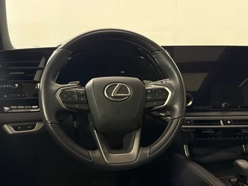 Used 2023 Lexus RX 350 w/ Accessory Package (2T) AWD/4WD image 24
