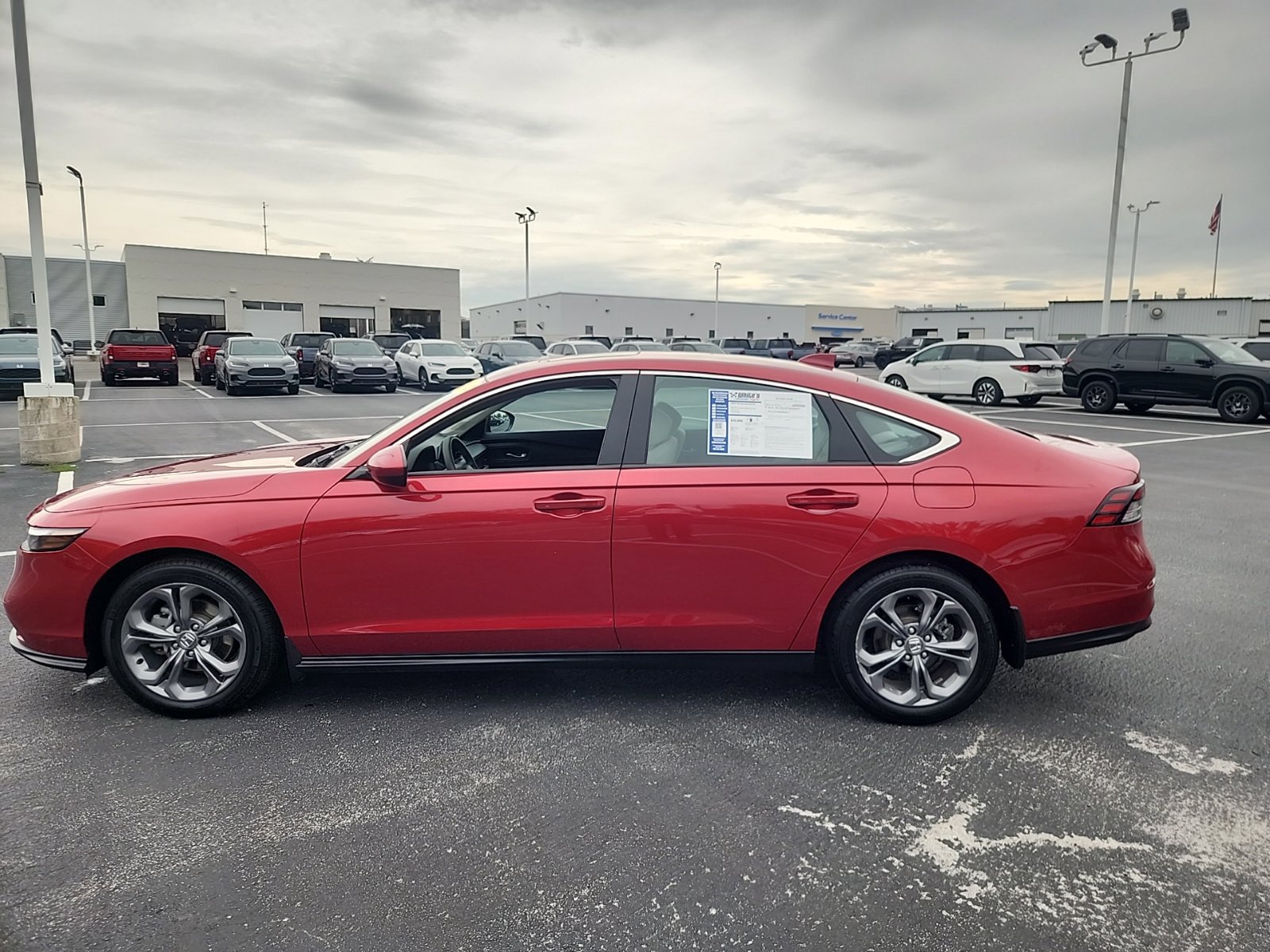 Used 2024 Honda Accord EX image 5