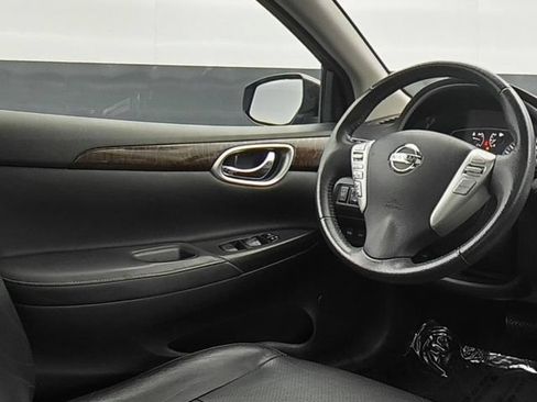 Used 2014 Nissan Sentra SL w/ Premium Package FWD image 23