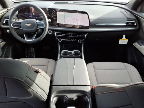 New 2026 Chevrolet Traverse LT w/ Driver Confidence Package image 5