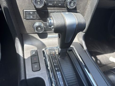 Used 2012 Ford Mustang GT Premium w/ HID Headlamps & Security Pkg RWD image 18