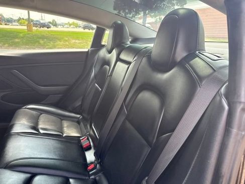 Used 2019 Tesla Model 3 Standard Range Plus RWD image 14