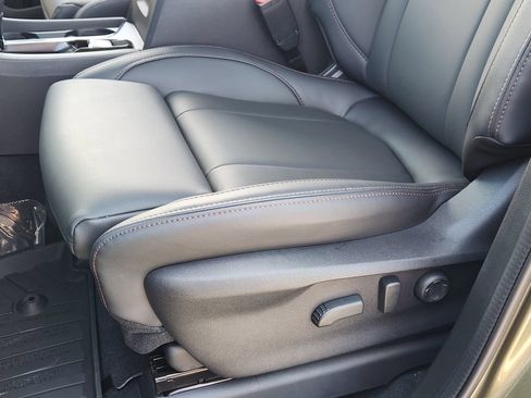New 2026 Subaru Ascent Limited Bronze AWD/4WD image 20
