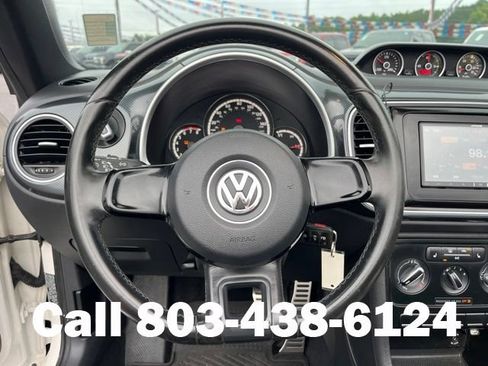 Used 2013 Volkswagen Beetle 2.0T FWD image 19