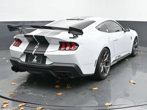 New 2025 Ford Mustang GT Premium w/ GT Performance Package image 9