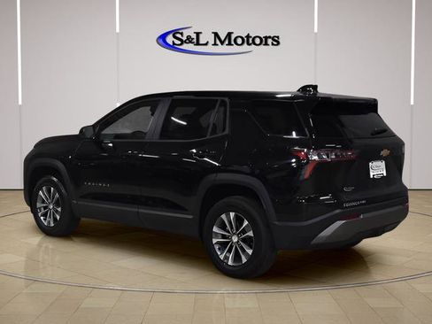 Used 2026 Chevrolet Equinox LT AWD/4WD image 4