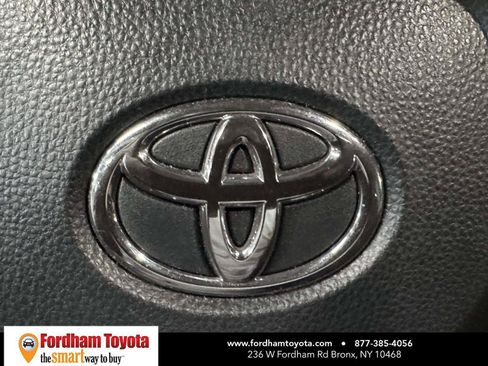 Certified 2025 Toyota RAV4 XLE AWD/4WD image 35