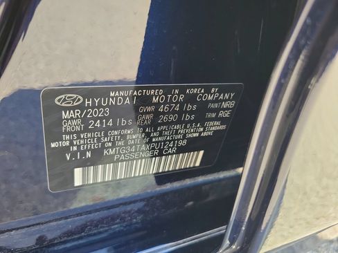 Used 2023 Genesis G70 2.0T w/ Sport Prestige Package RWD image 35