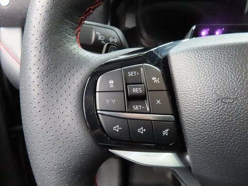 Used 2025 Ford Explorer ST image 47