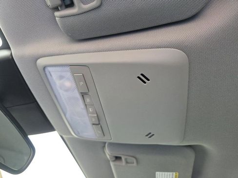 Used 2020 Chevrolet Trax LS FWD image 21