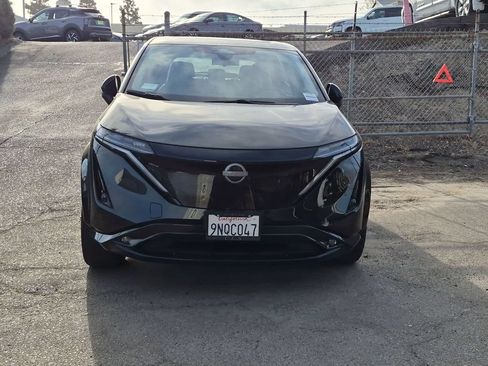 Used 2024 Nissan Ariya FWD image 3