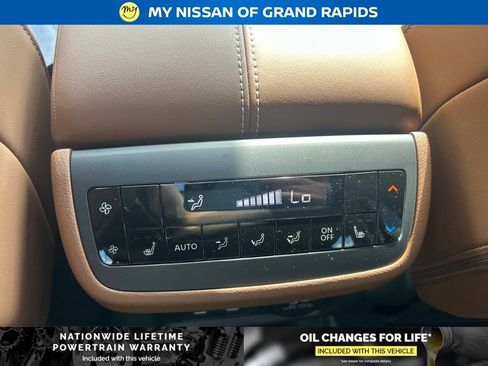 New 2026 Nissan Pathfinder Platinum AWD/4WD image 23
