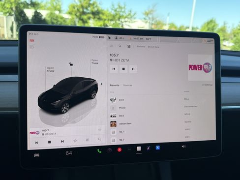 Used 2023 Tesla Model Y Long Range AWD/4WD image 13