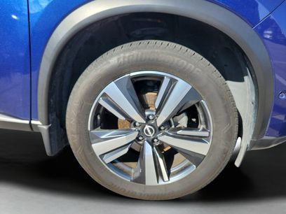 Used 2023 Nissan Rogue SL w/ SL Premium Package