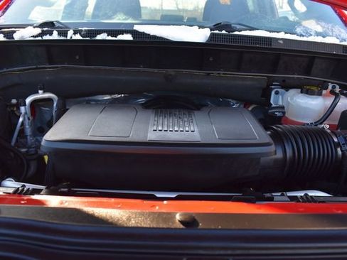 Used 2023 Chevrolet Silverado 1500 LT AWD/4WD image 34