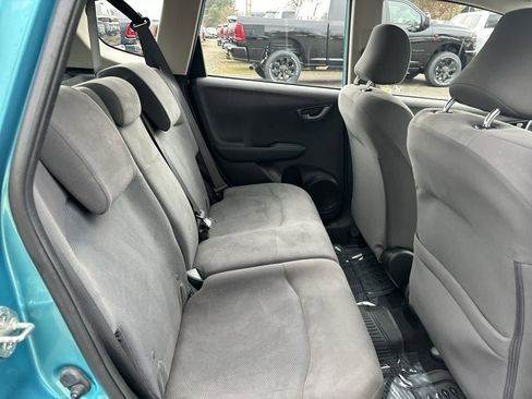 Used 2013 Honda Fit image 8