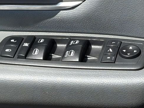 Used 2019 RAM 1500 Big Horn RWD image 17
