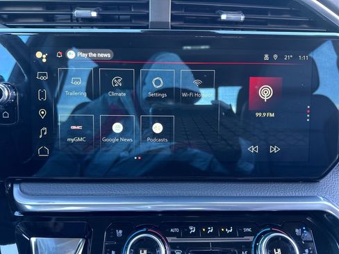 Used 2022 GMC Sierra 1500 Denali image 42