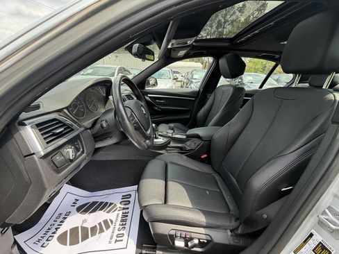 Used 2017 BMW 330e image 13