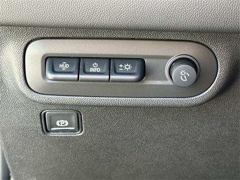 Used 2024 GMC Terrain Denali w/ Denali Premium Package image 35