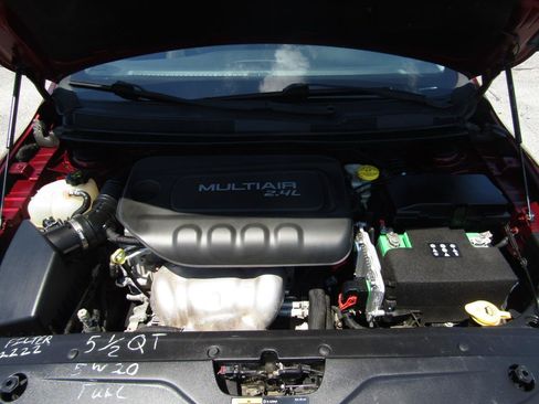 Used 2015 Chrysler 200 Limited w/ Spring Special Group FWD image 25