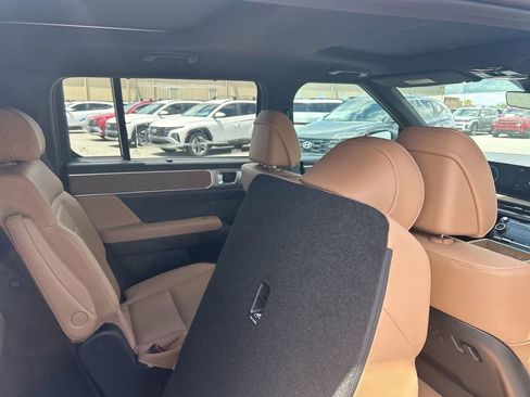 New 2026 Hyundai Santa Fe Limited FWD image 22