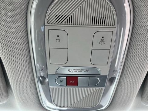 Used 2024 Hyundai Ioniq 5 SEL RWD image 25