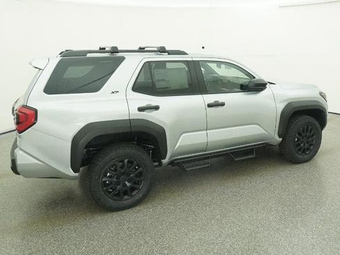 New 2026 Toyota 4Runner SR5 image 10
